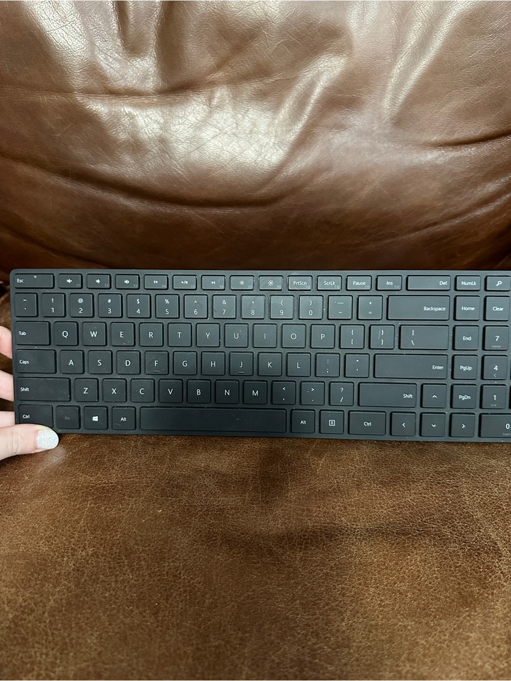 Microsoft Designer Wireless Keyboard - Picture 4 of 4